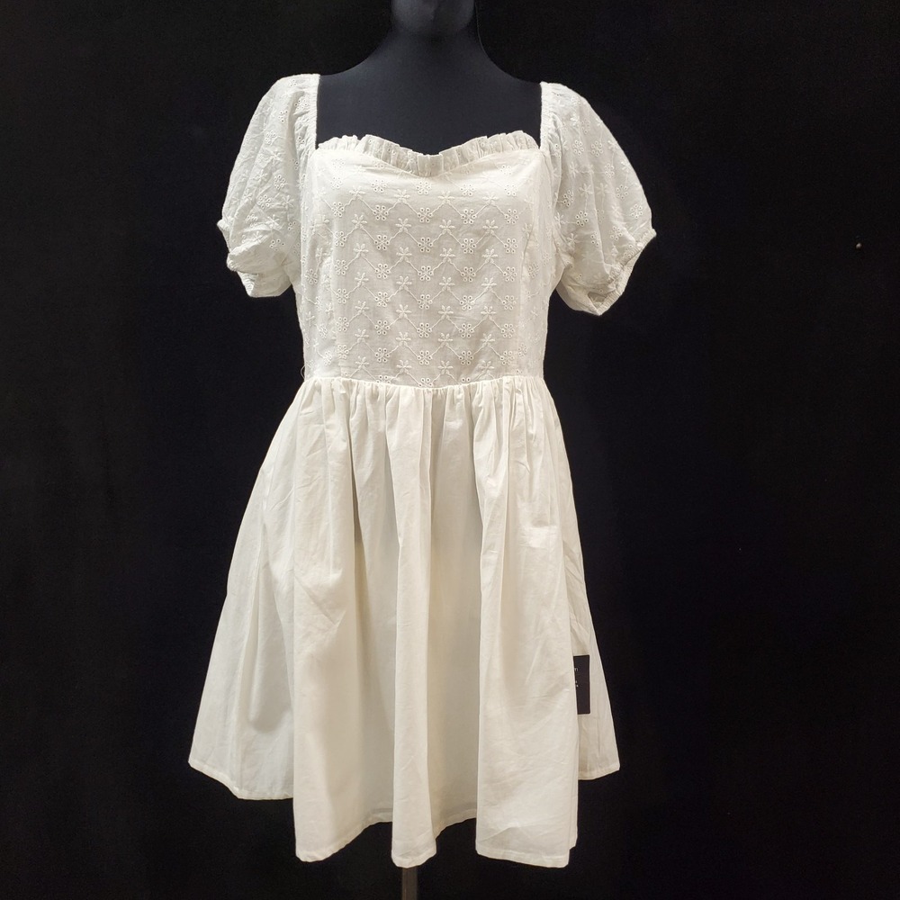 Lulus White Puff Sleeve Milkmaid Mini Dress Size L Summer Kawaii Dainty Floral